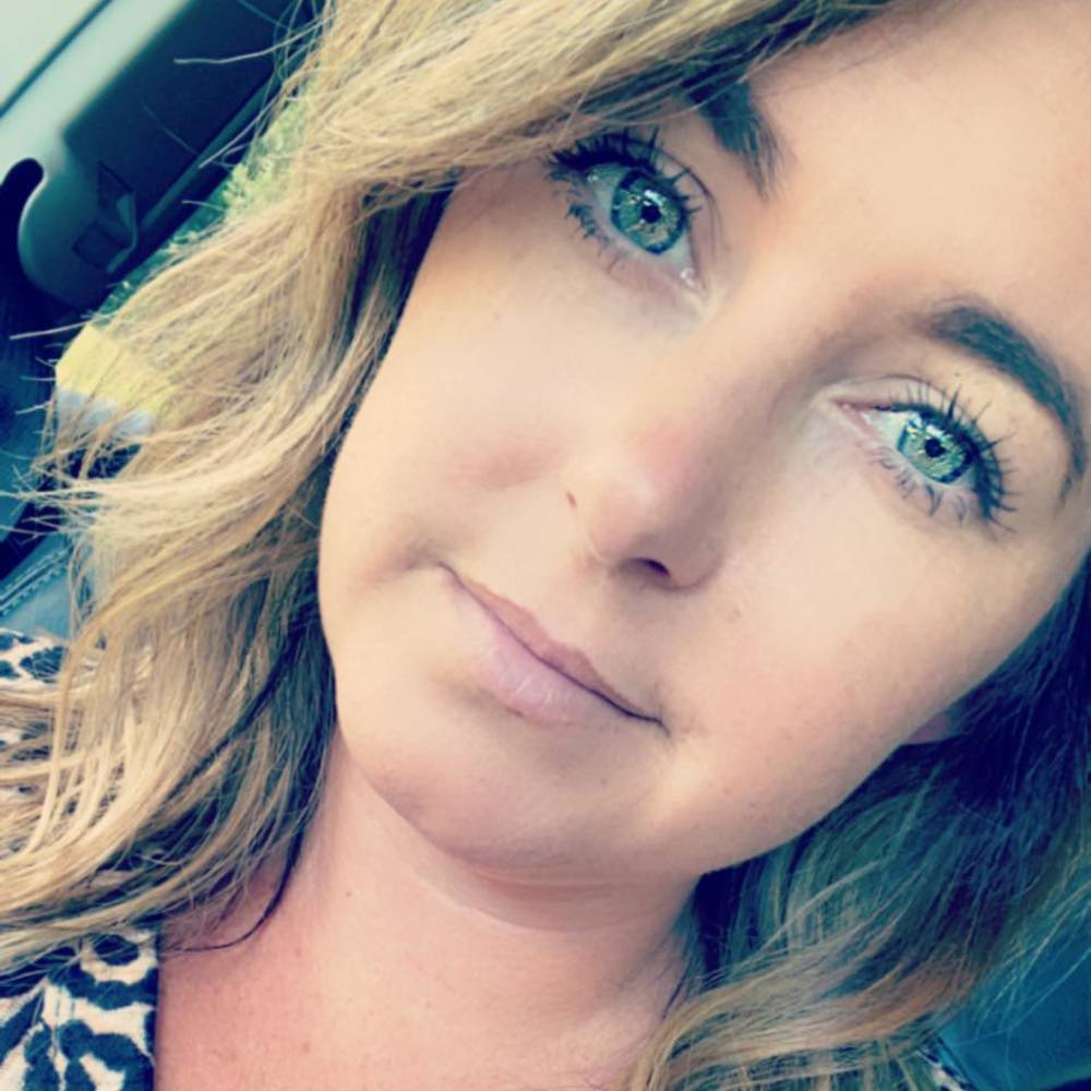 Meet your Posher, Courtney